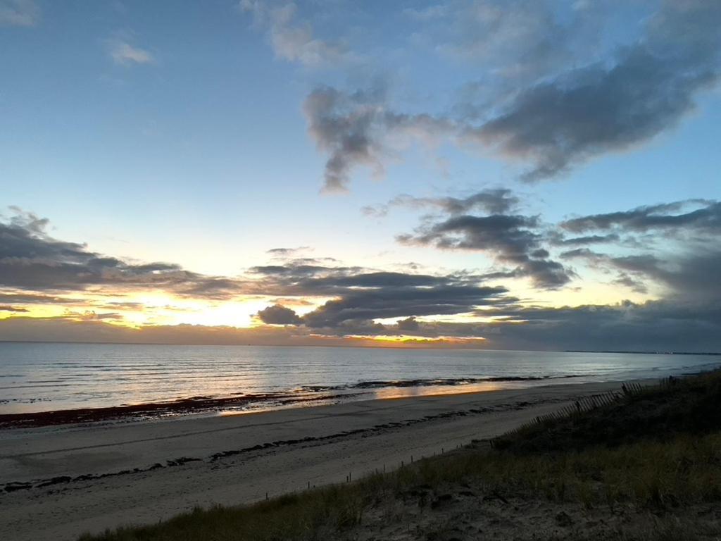 Maison Face Au Soleil Le Bois-Plage-en-Ré Zewnętrze zdjęcie